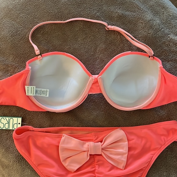 Pursuit Damsel bow push up bikini - Picture 3 of 5